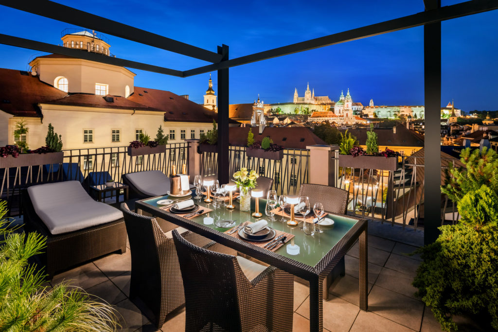 PODCAST: Hotel Mandarin Oriental, Prague představuje jedinečný koktejl „WERICH