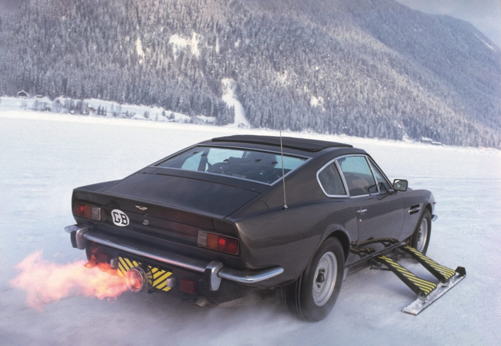 PODCAST: Výstava Bond in Motion - Ikonická auta 007 přijíždějí do Prahy